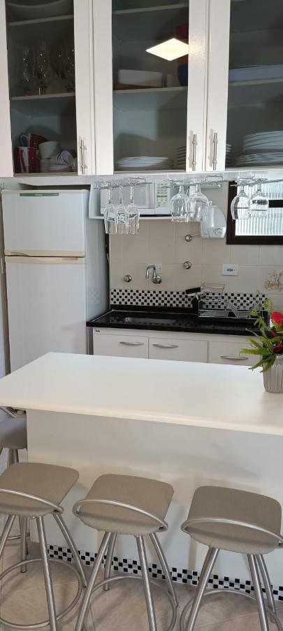 Toninhas - Condominio Wembley Tenis F201 Ubatuba Εξωτερικό φωτογραφία